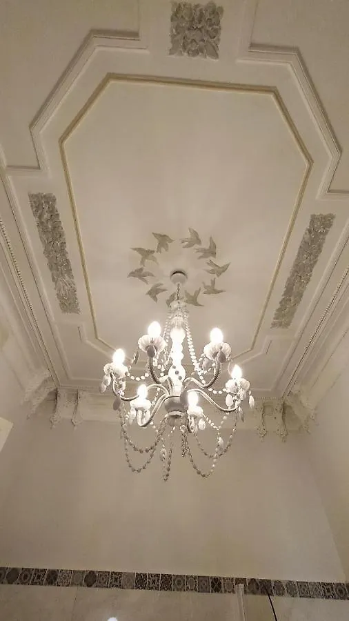 B&B Palazzo Arcidiacono - Central Prestigious Flat Catania Italy